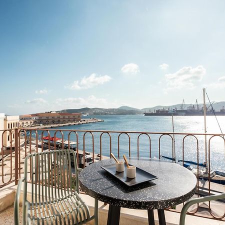 Igiso Apartment Ермополи Екстериор снимка